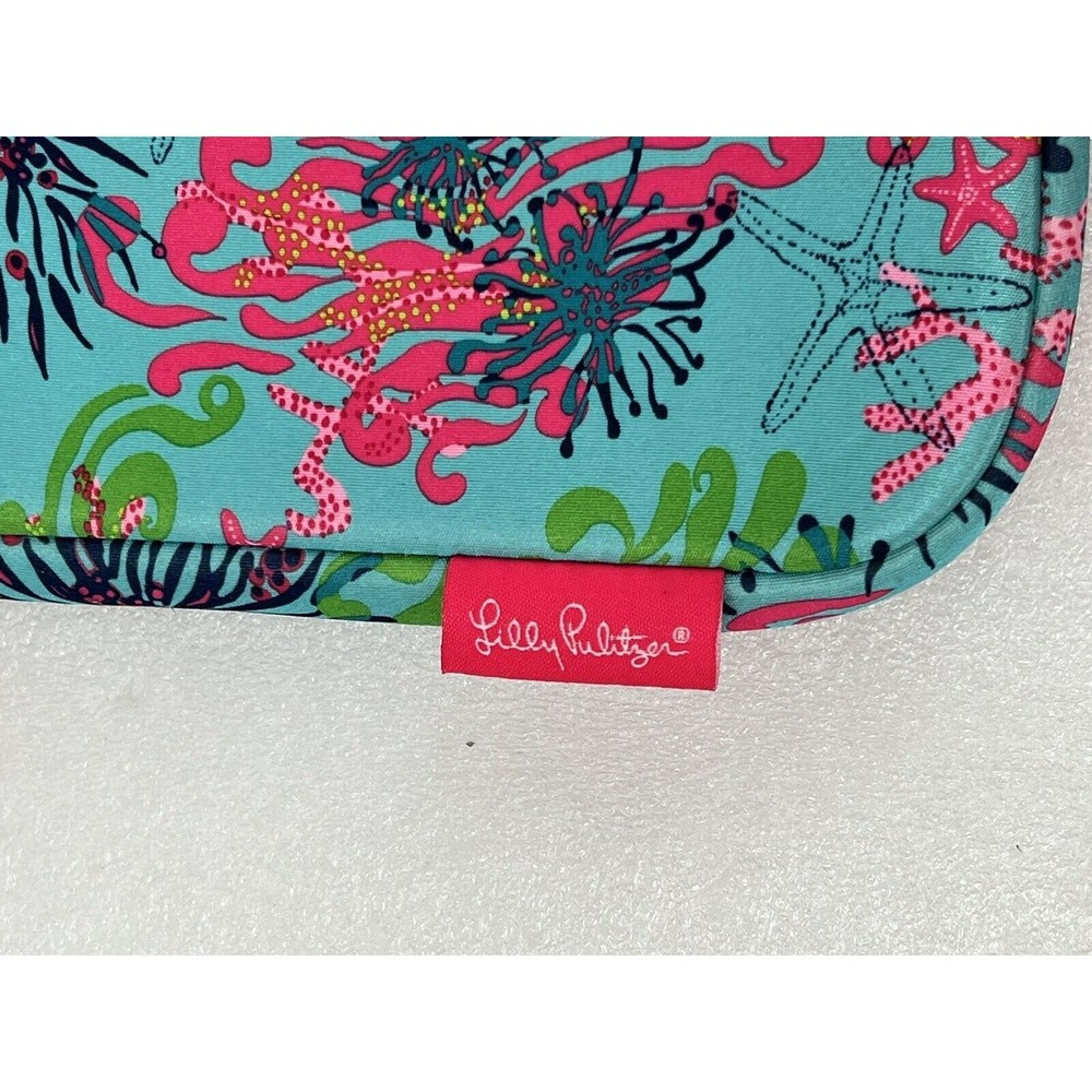 Lilly Pulitzer iPad / Tablet Holder EUC Blue Pink Zipper - Picture 2 of 6